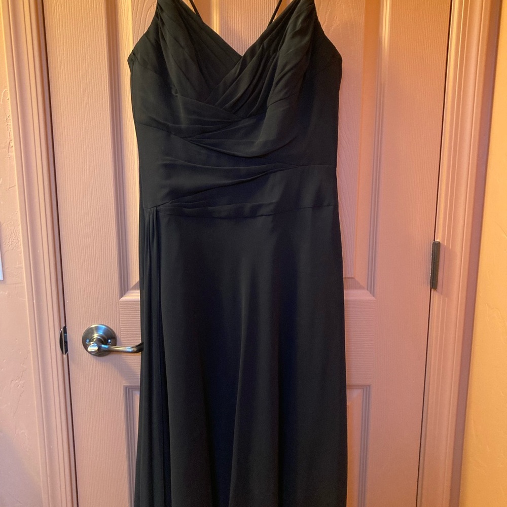 Classy black, strapped dess